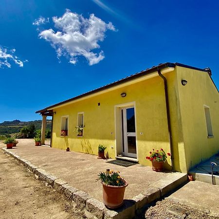 San Leonardo Country House Calangianus Exterior photo