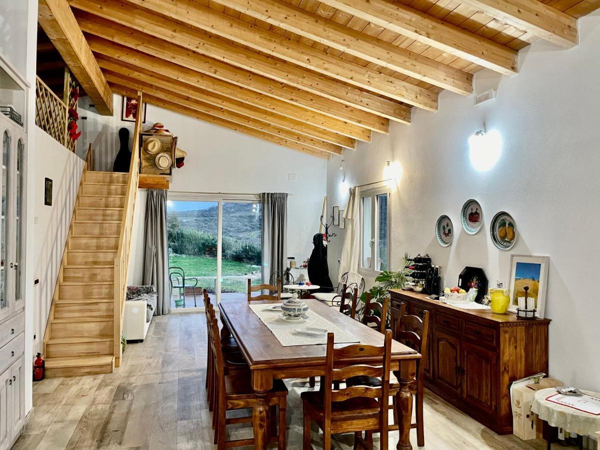 San Leonardo Country House Calangianus Exterior photo